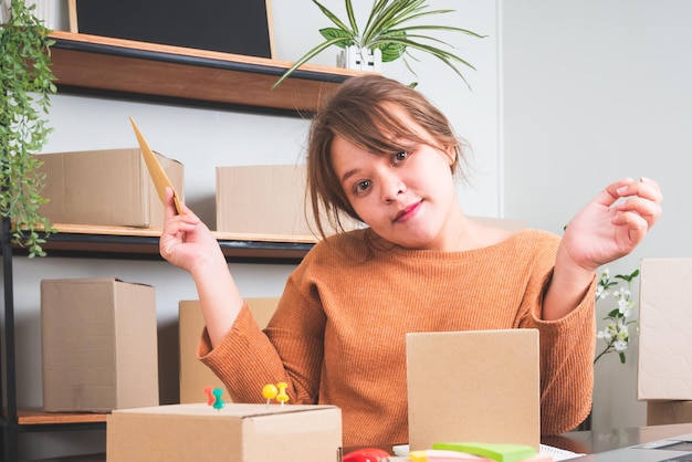 Jak zaksięgować darowiznę towarów aby uniknąć problemów z urzędem