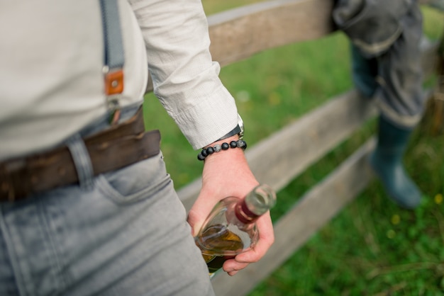 Jak wpłacić pieniądze na pomoc Ukrainie i dlaczego to ma znaczenie