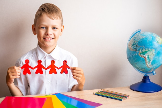 Jak założyć fundację dla dzieci i pomagać najmłodszym?